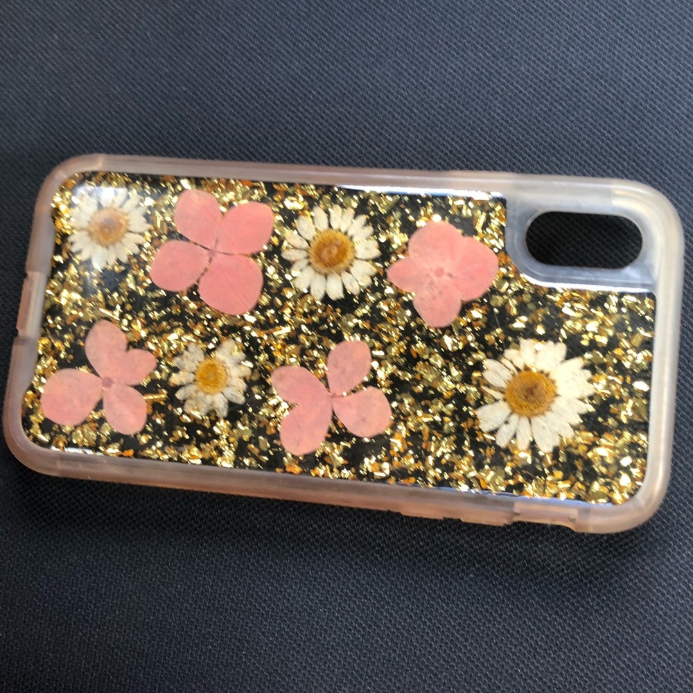 gold glittery flower iphone 8 case